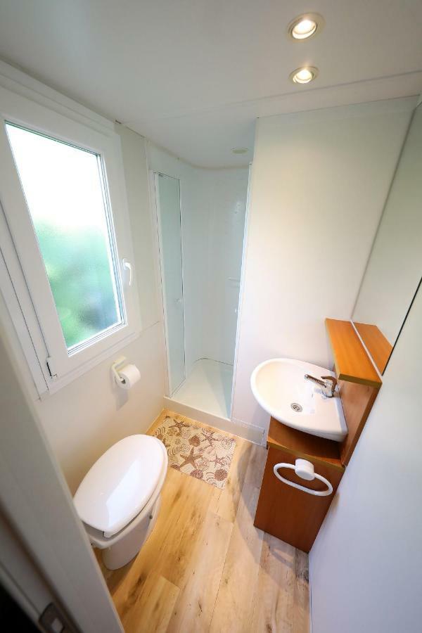 Mobile Home Grbe Nin Eksteriør bilde